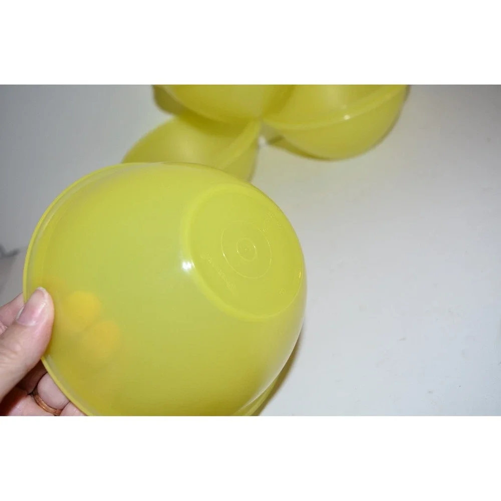 Yellow Tupperware Container Bowl 233 4pc set NO lids‎